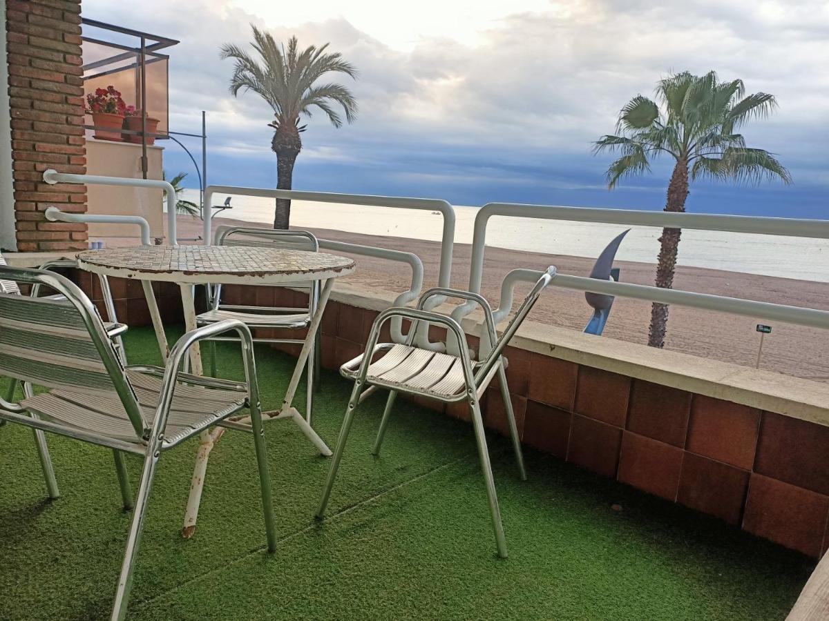 Piso Jover Alojamiento Para Mayores De 25 Anos !! Lloret de Mar Buitenkant foto